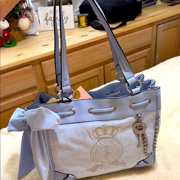 Juicy Couture Light Blue Daydreamer tote with Bow Accent - Picture 5 of 14